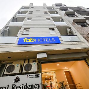 Fabhotel Royal Residency I